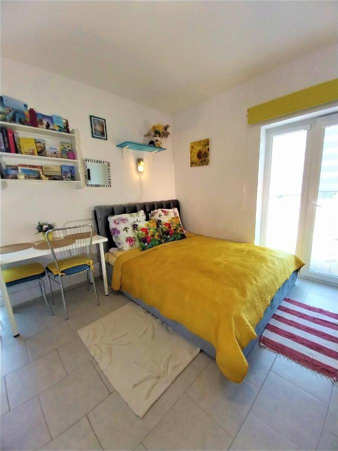 Geltoni Apartamentai Palanga Exteriér fotografie
